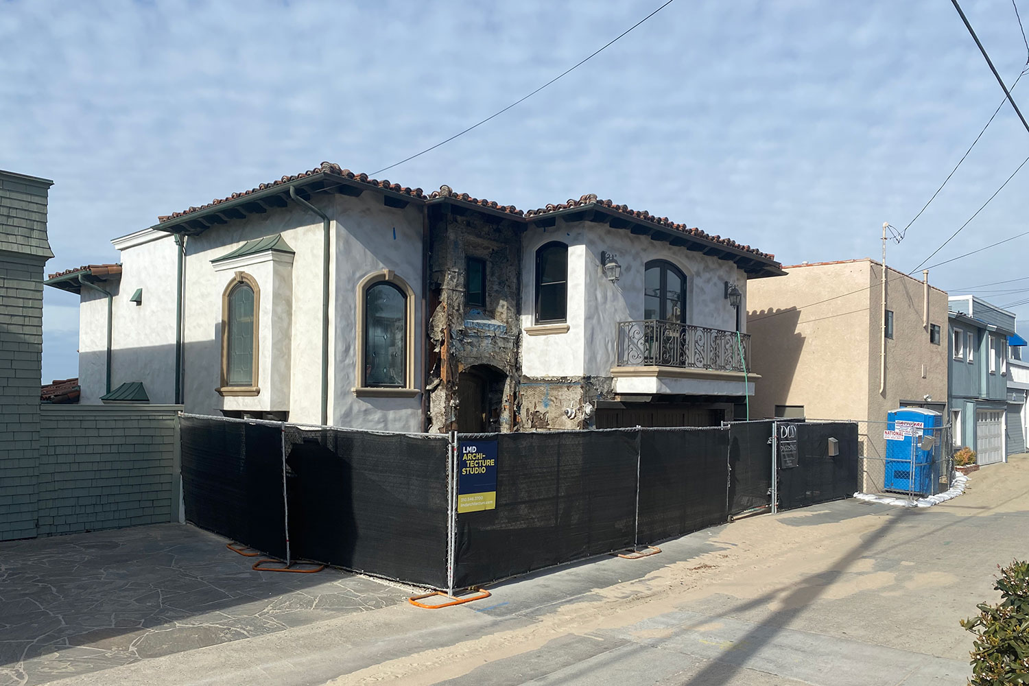 Hermosa Ave ⋅ Hermosa Beach ⋅ Under Renovation - LMD Architecture Studio